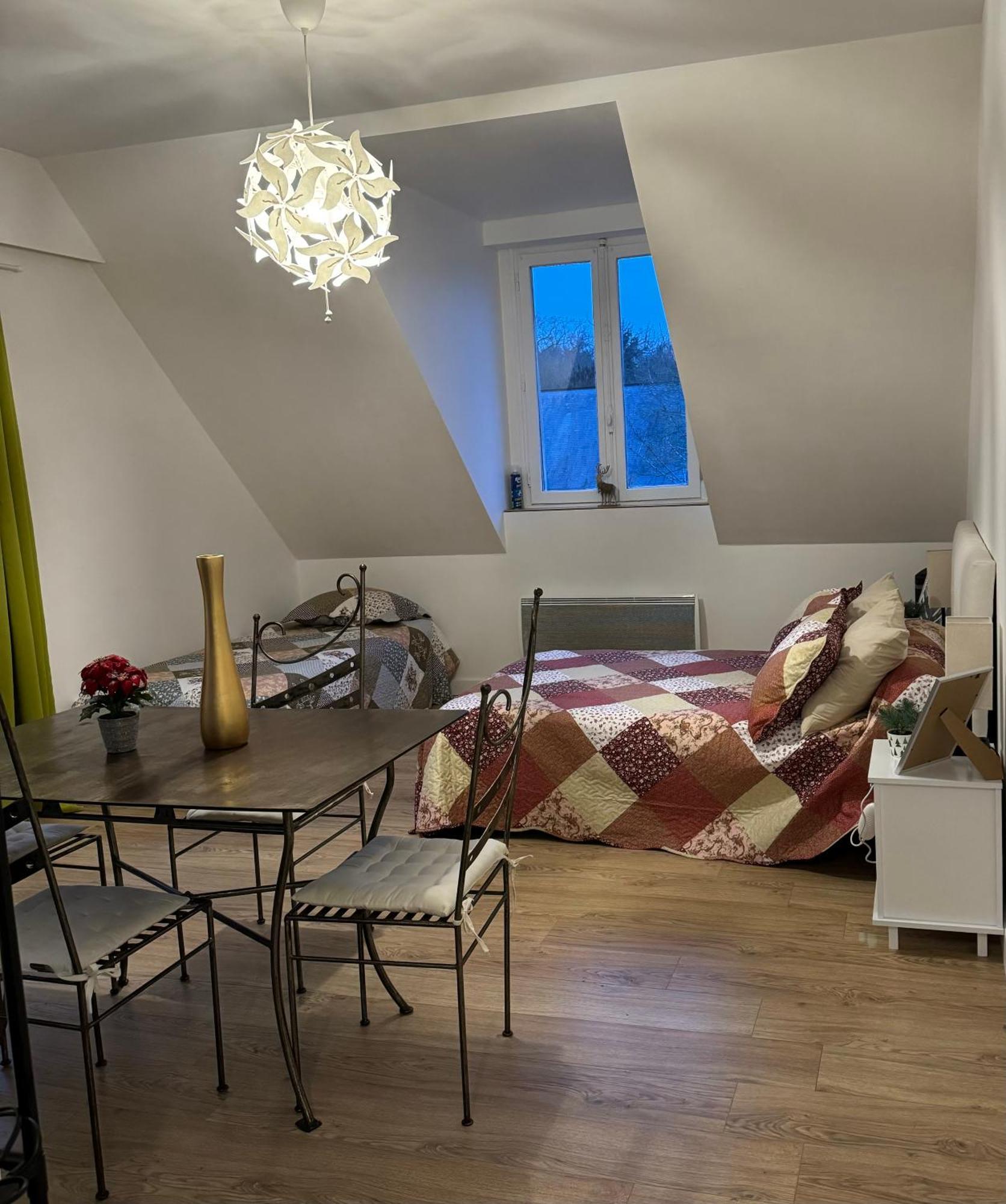 Studio Lumineux De 35M2 Au Coeur De Solesmes Solesmes  ภายนอก รูปภาพ